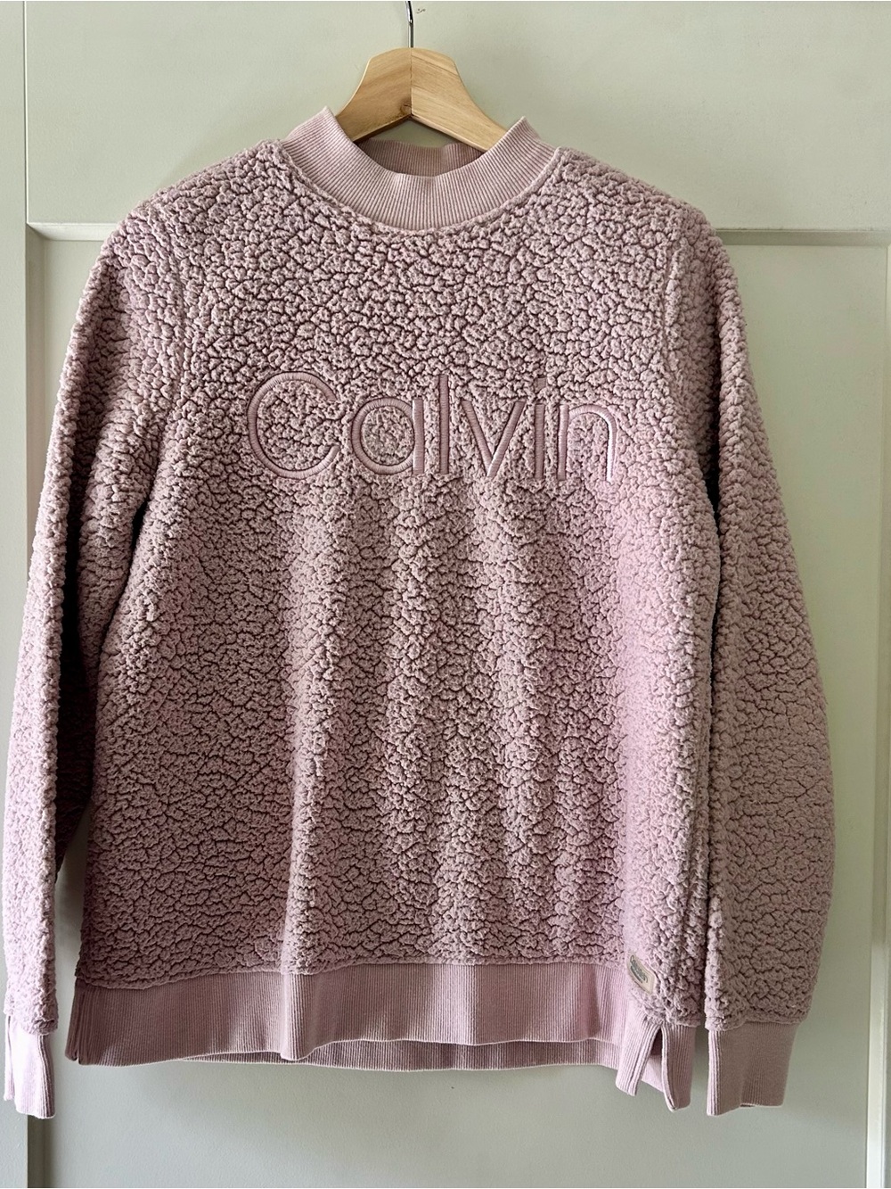 Calvin Klein Cozy Plush Pullover in Dusty Rose size S